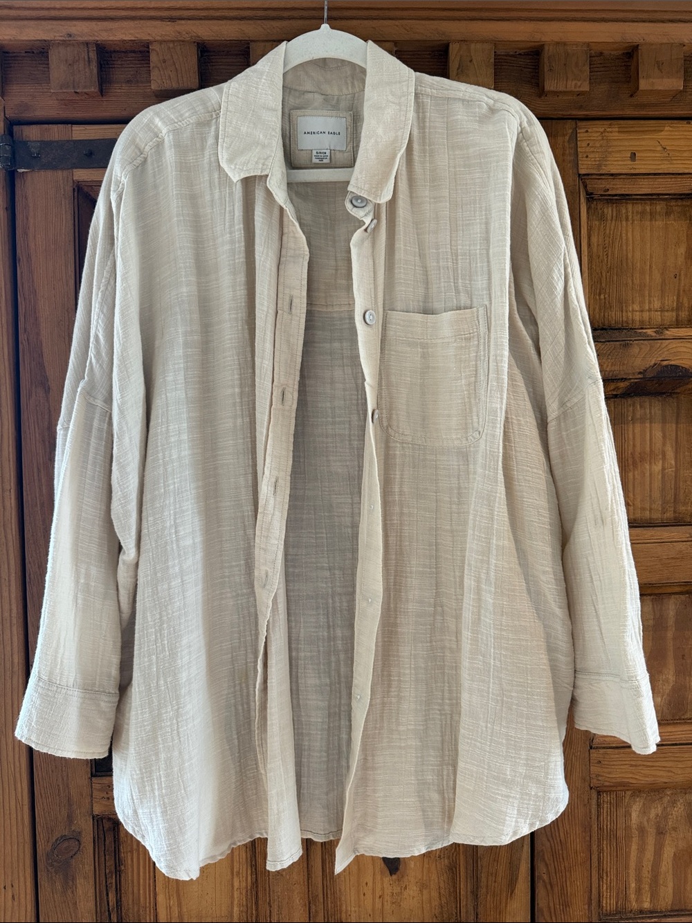 American Eagle Outfitters Women’s Light Cream Button-Up Shirt
